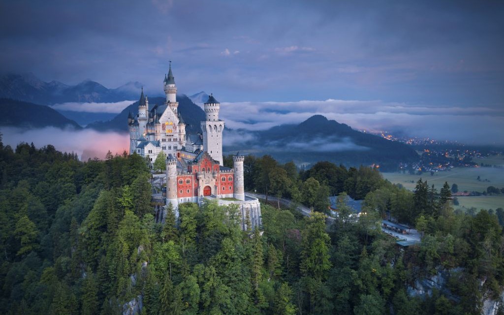 Neuschwanstein Castle, Bavaria, Germany © Rudi1976 | Dreamstime 57824097