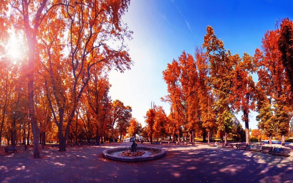 Kalemegdan Park, Belgrade, Serbia © Fotomania17 | Dreamstime 61674121