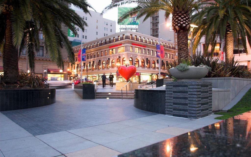 Tony Bennett's Heart of San Francisco in Union Square, California © Jeff Whyte | Dreamstime 18264389