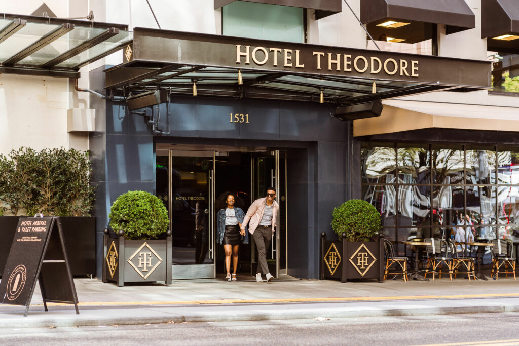 Hotel Theadore