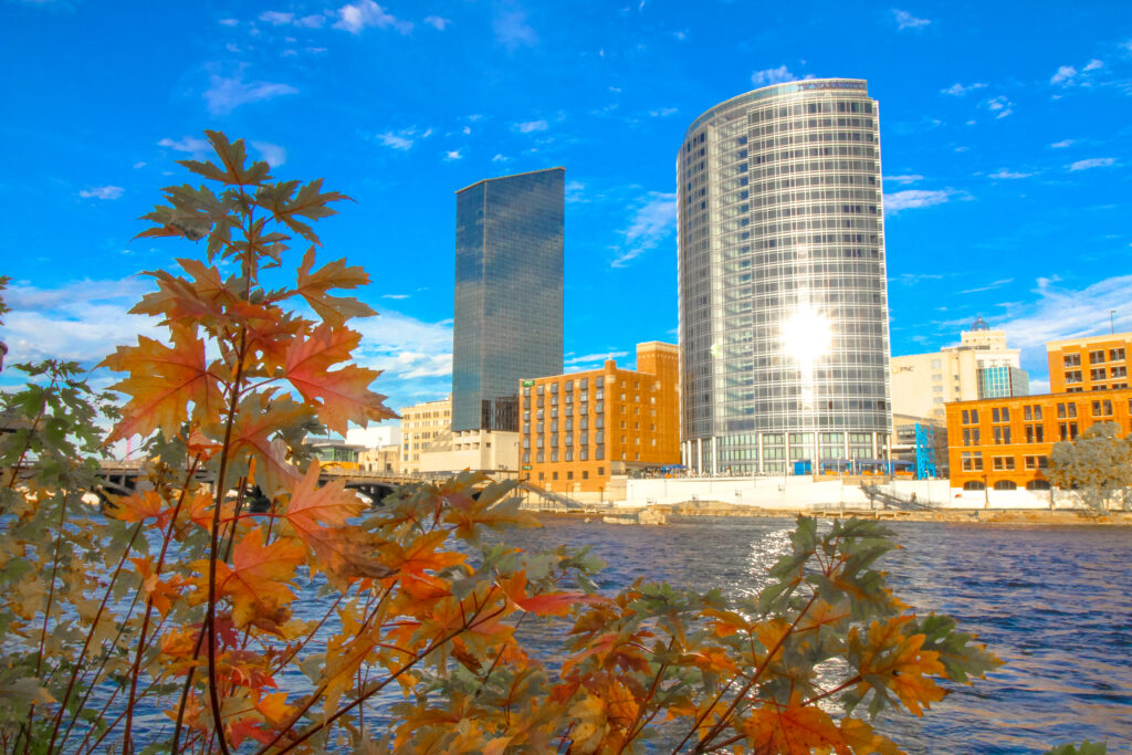 Where to Explore Fall Foliage in Michigan Trazee Travel