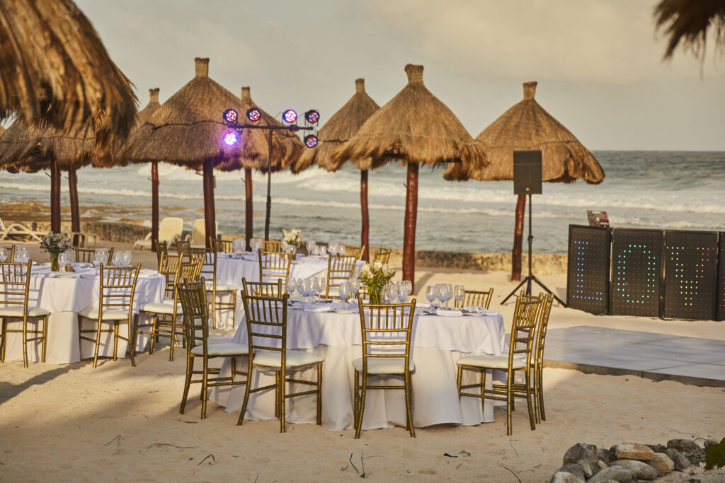 beach wedding