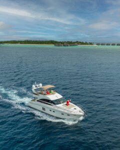 yacht